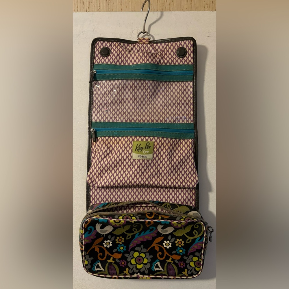 Fossil Key-Per Key charm Travel Organizer with Teal Zipper Accent